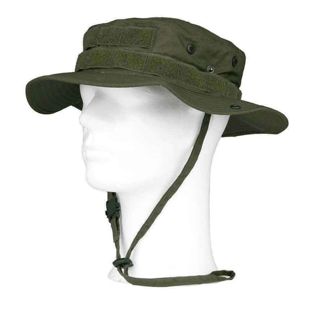 Bush hoed ranger. Diverse kleuren