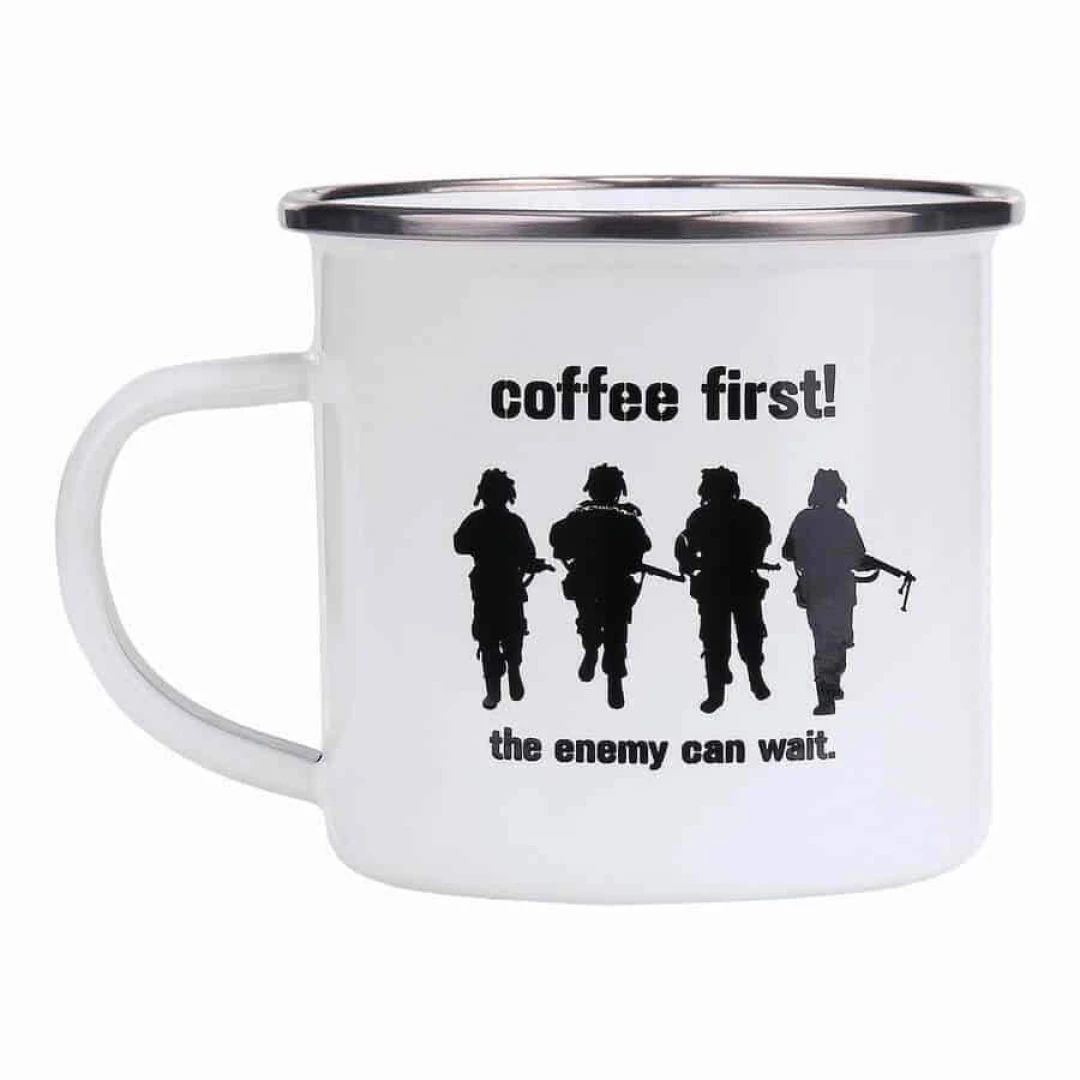 Emaille mok Coffee First. Diverse kleuren