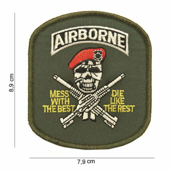 Embleem stof airborne (doodskop) rode barret